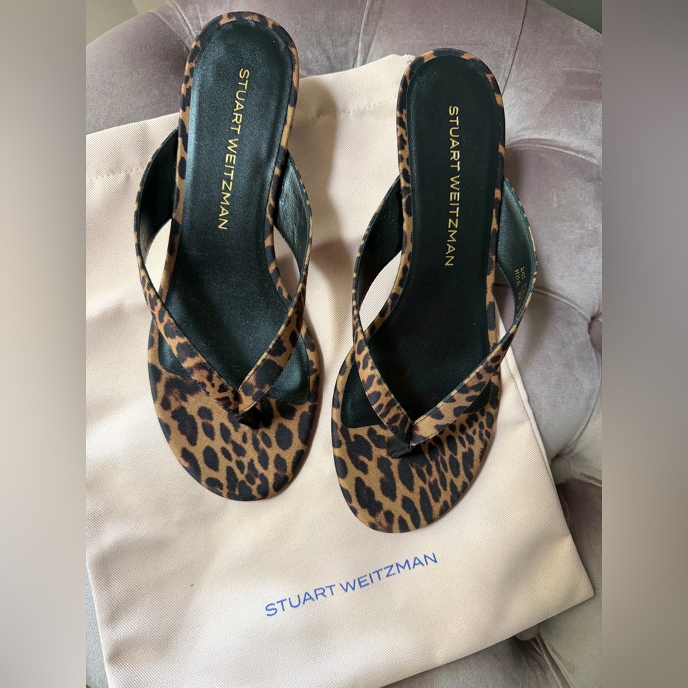 🦋Stuart Weitzman Sandals